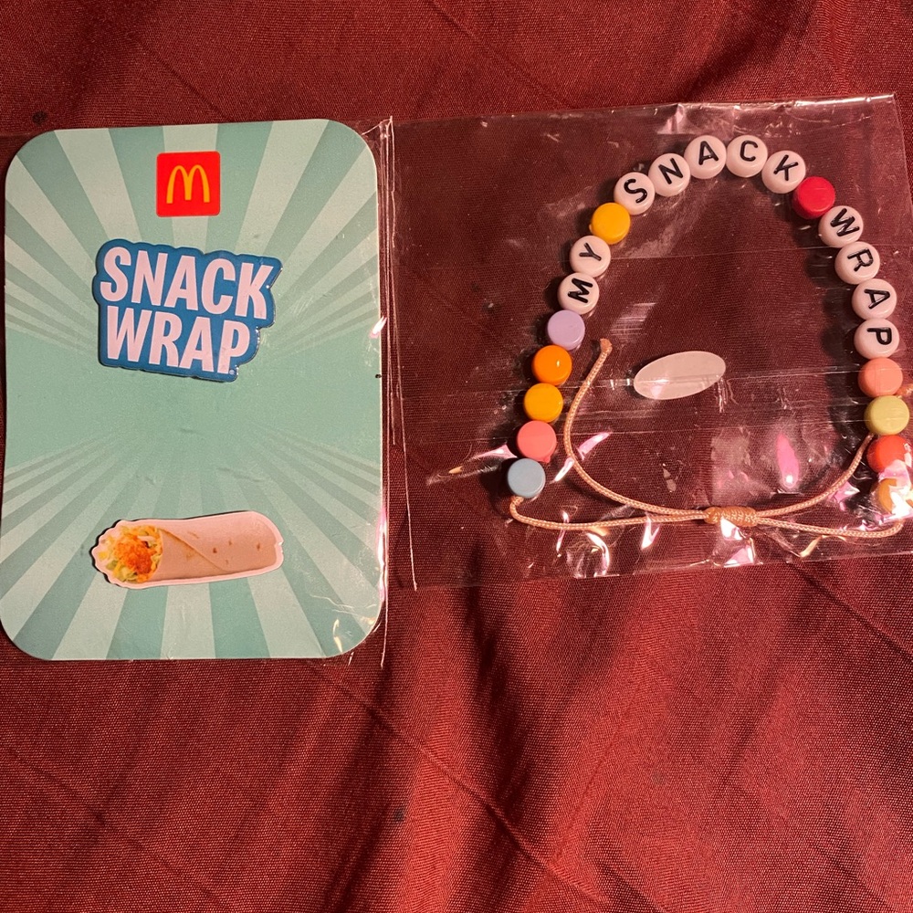 McDonald’s LIMITED EDITION Snack Wrap pins and bracelet set!